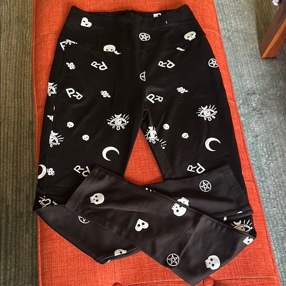 Black Punk leggings. NWOT!